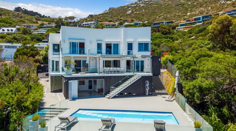 4 Bedroom Property for Sale in Llandudno Western Cape